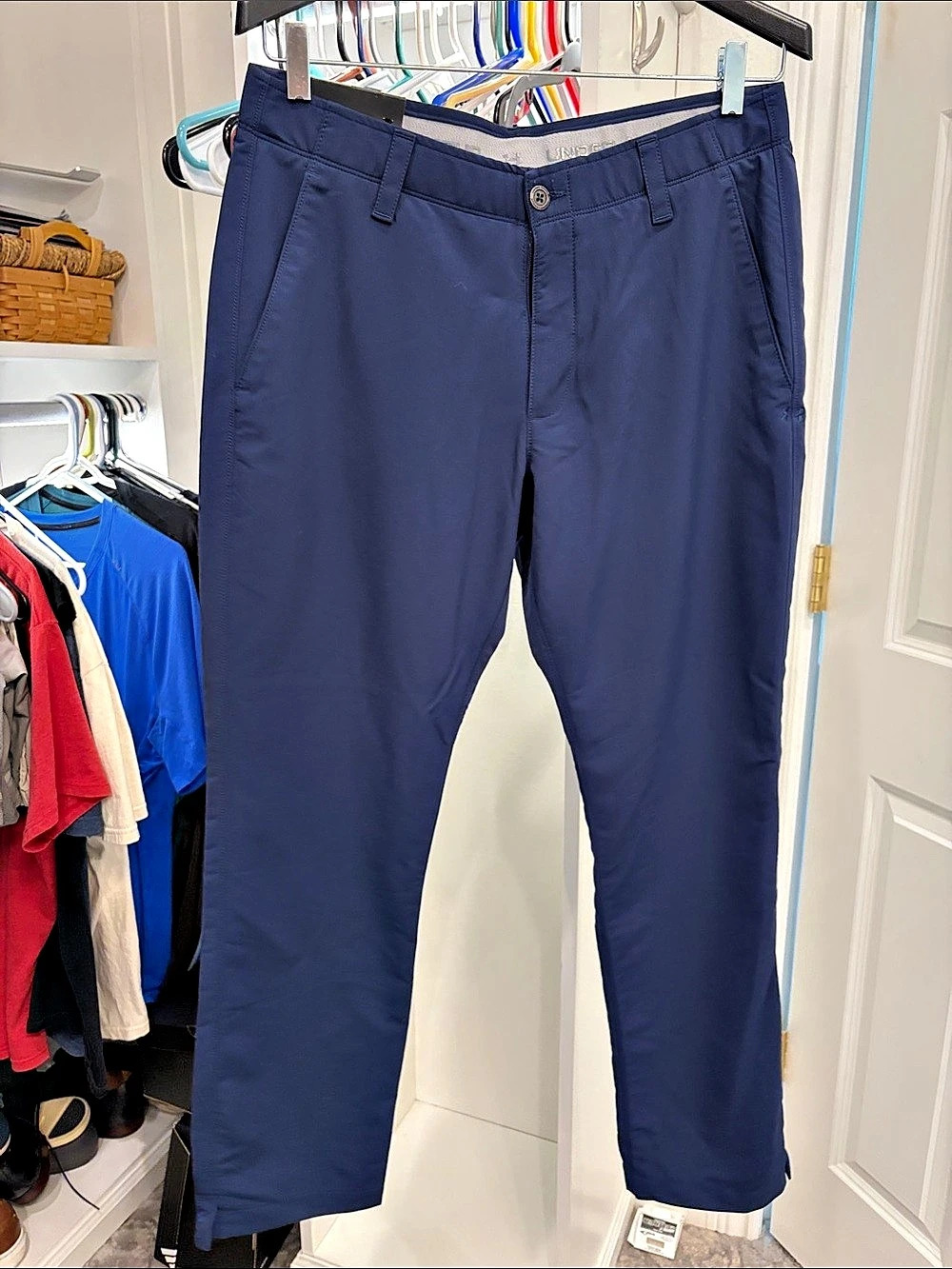 Under Armour Taper Men's Pants Blue Waist 34/30 NWT